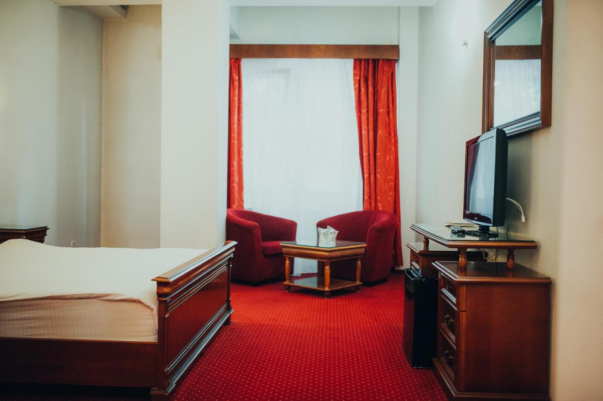 Hotel Bavaria Craiova Eksteriør bilde