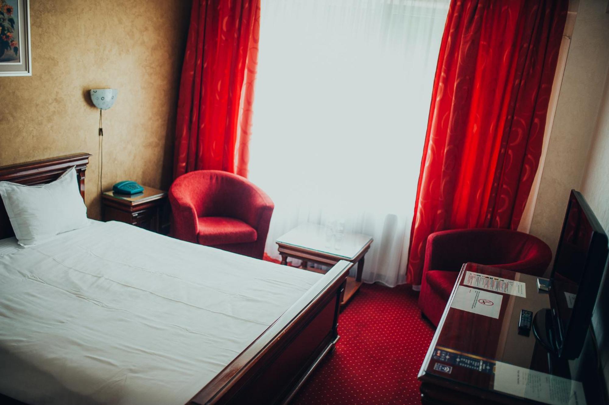 Hotel Bavaria Craiova Eksteriør bilde
