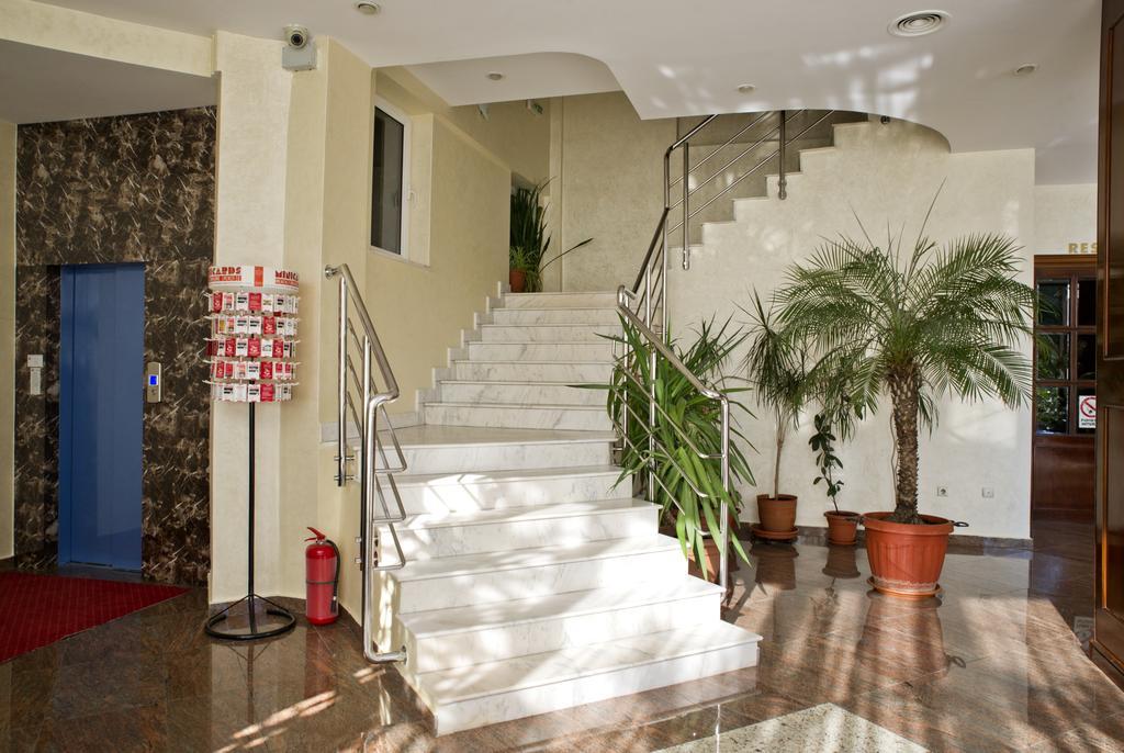 Hotel Bavaria Craiova Eksteriør bilde